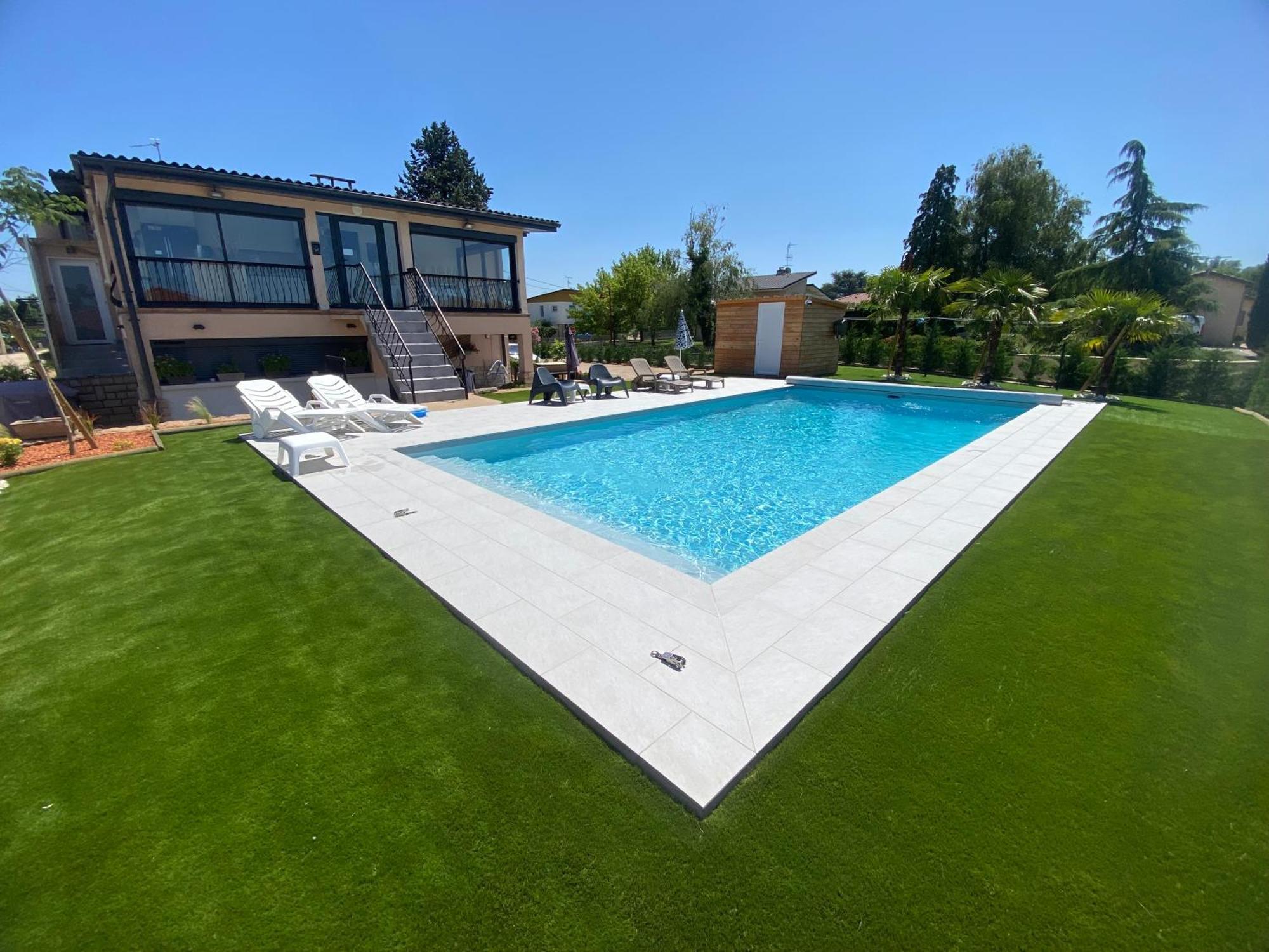 Chambre Dans Logement Partage Chez L Habitant Avec Piscine De 1 A 3 Chambres Grieges Екстериор снимка
